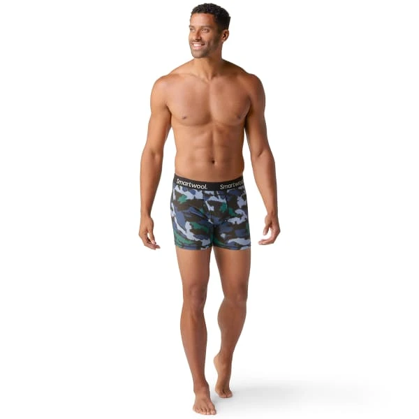 SMARTWOOL Men's Merino Sport Boxer Brief Boxed 4 SMARTWOOL Men's Merino Sport Boxer Brief Boxed - Image 2