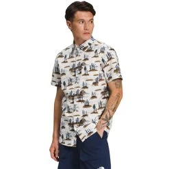 THE NORTH FACE Men’s Short-Sleeve Baytrail Pattern Shirt -trucker hat shop 2085463 102 alt2