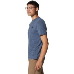 MOUNTAIN HARDWEAR Men's Sunblocker Short-Sleeve Tee -trucker hat shop 2086132 003 alt2